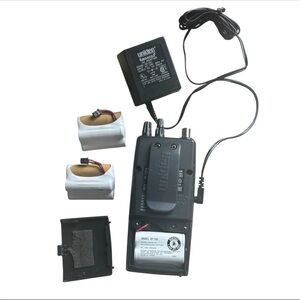 Uniden Bearcat SportCat 200 Black Portable Handheld Radio Scanner + 3 Batteries